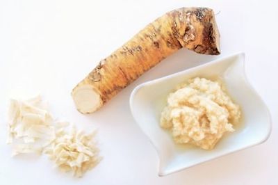 Horseradish Plant ~ Grow Your Own ~ Recipe Included ~ 2 Tuberous Roots   âœ¼â—• â€¿ â—•âœ¼