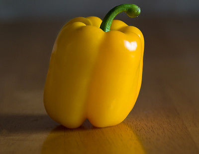 Sweet Bell Pepper Seeds - Gloria - Unique Color - Thick Walled Fruit - 20 Seeds